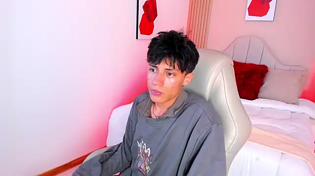 Chat +18 de Im_Tian_ ao vivo
