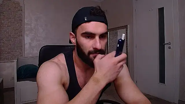 Chat +18 de MicahLane ao vivo