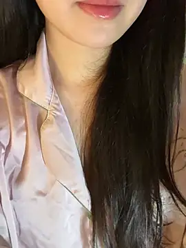 Chat +18 de Floraa05 ao vivo