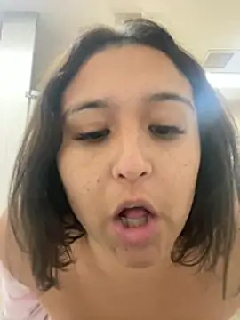 Chat +18 de bbwbelle ao vivo
