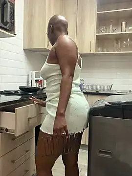 Miss_LaToYa Adlı Modelin Canlı XXX Sohbeti