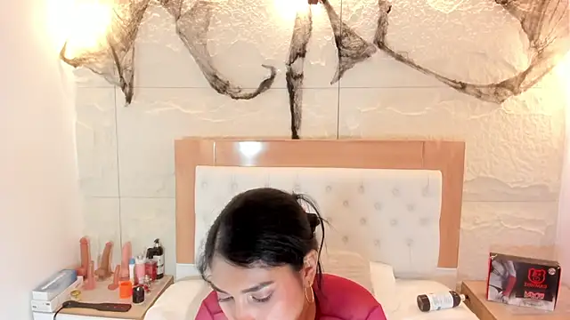 NINAMARTINS Adlı Modelin Canlı XXX Sohbeti