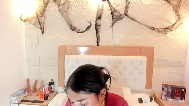 Chat XXX en directo de NINAMARTINS