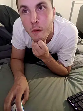 erikdanil Chat XXX live