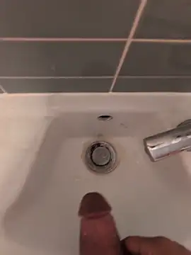 Pokazy przed kamerką – thickc0ck