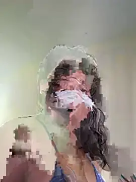 Chat +18 de Shreya-Shetty09 ao vivo