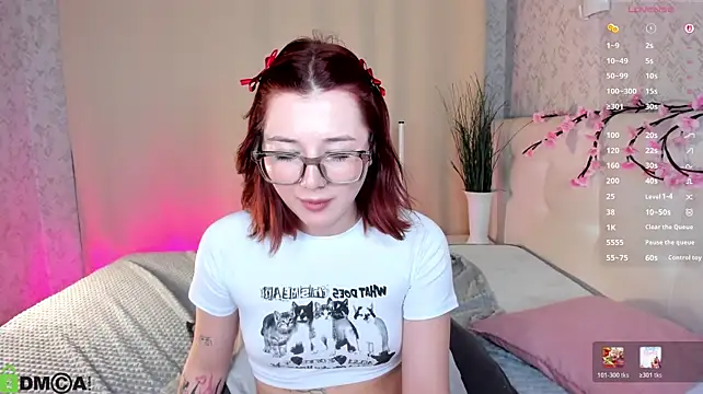 Chat +18 de Lessi_Panic ao vivo