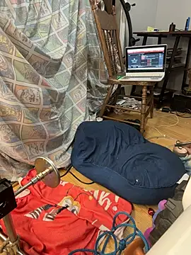 Mr-A-YourSlut 即時 XXX 聊天