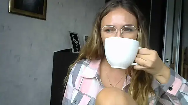 Živý XXX chat AngelinaLove28