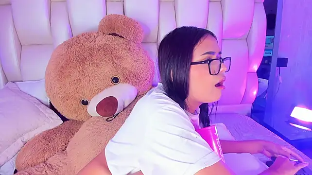 Shanezka élő XXX-chatje