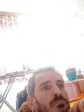 bubu38Goody XXX чат на живо