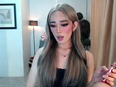 lavandermilk's Live XXX Chat