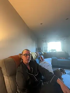 Mrsmoggy Adlı Modelin Canlı XXX Sohbeti