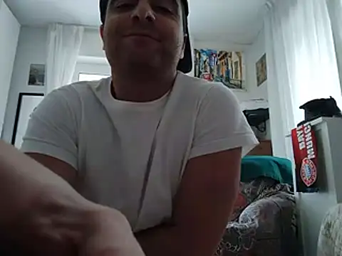 Webkamerová show Calabriggia