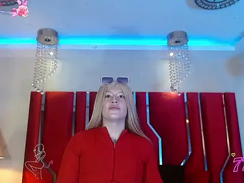 Chat +18 de MEGANEVANS05 ao vivo