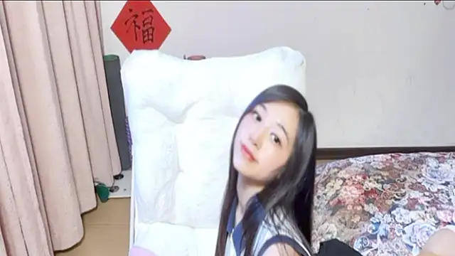 MMYIOO Chat XXX live