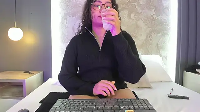 alysson_moon_ Live XXX-Chat