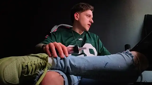 XXX chat uživo modela FelixStarkk