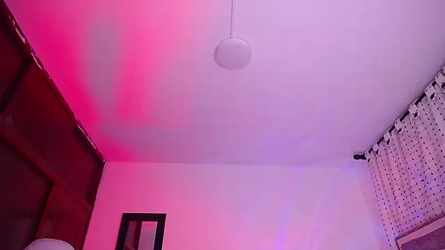 salomecastro_'s Live XXX Chat