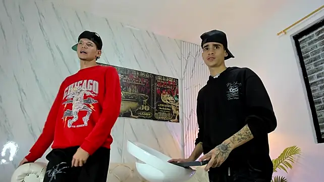 Онлайн чат XXX COOL_BOYS2