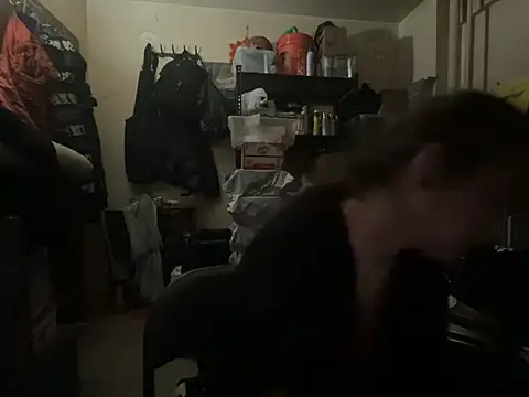 Snowbunnycake_131's Live XXX Chat