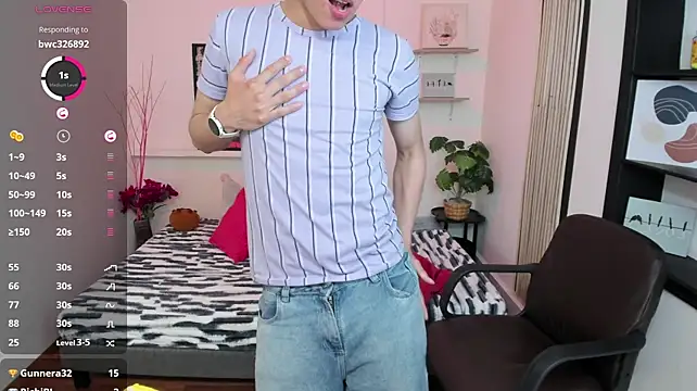 Stich_23 élő XXX-chatje