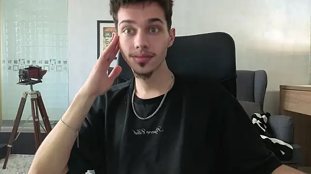 Živý XXX chat KaydenDrew