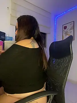 Chatroom XXX en direct de Amelia_3092