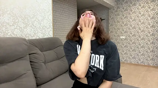 BennieHasty Chat XXX live