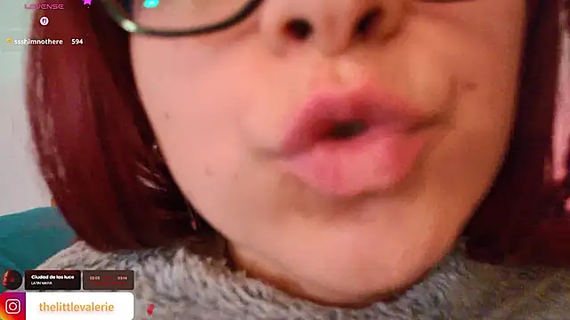littlevalerie's Live XXX Chat