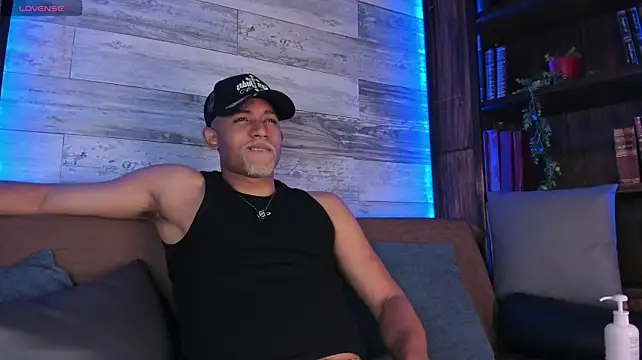 B_Wild Live XXX Chat