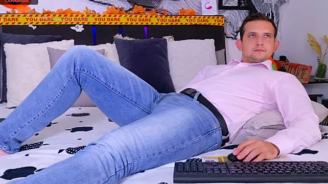 Jimmy_Doss Adlı Modelin Canlı XXX Sohbeti