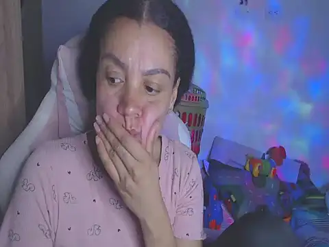 shayna_cute's Live XXX Chat