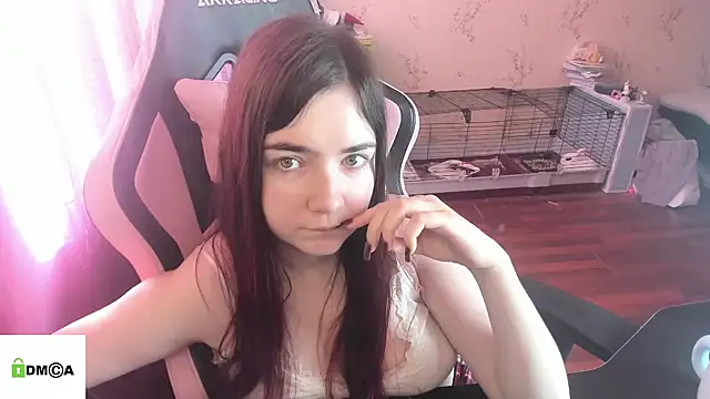 Crazy_forest_fairy's Live XXX Chat