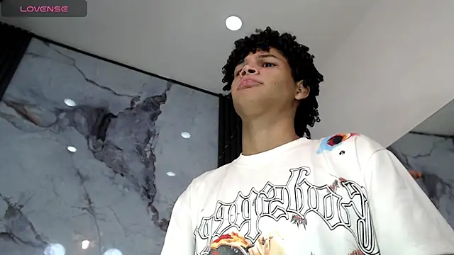 MatewHottxxx – Live XXX-chat