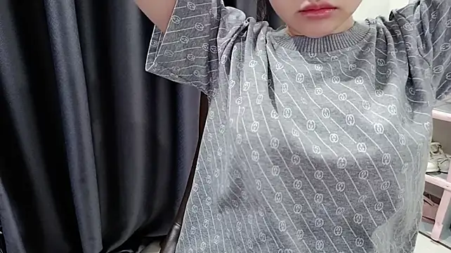 OrionkeryのライブXXXチャット