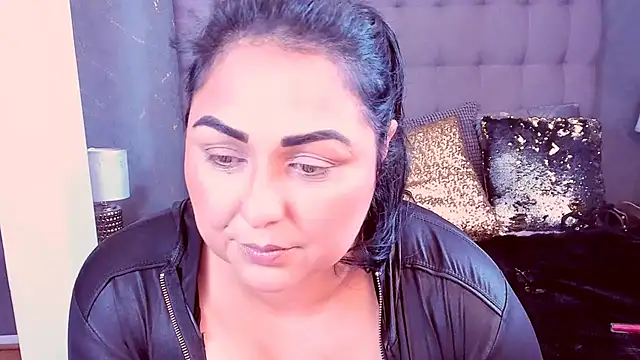 SelenaNoctis লাইভ XXX চ্যাট