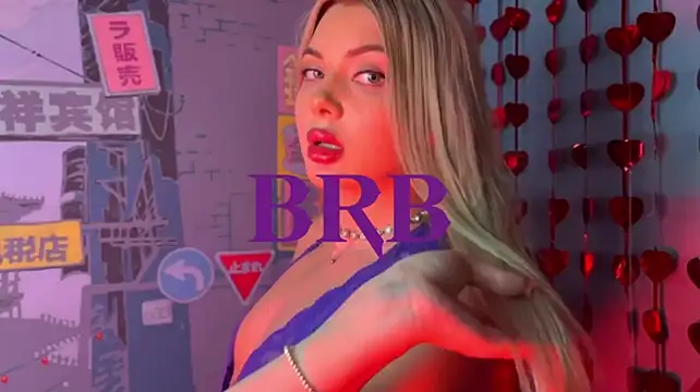 Chat XXX en directo de HyileyClark