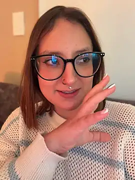 Megan_lu2's Live XXX Chat