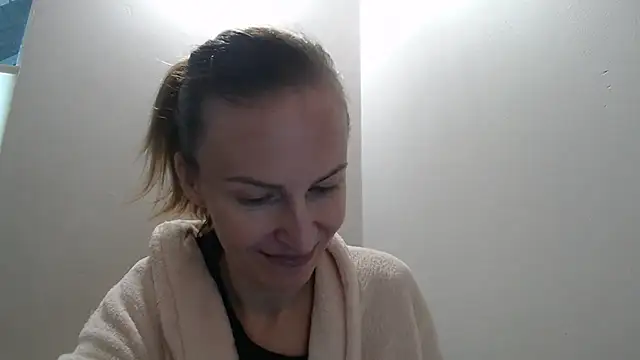 AnnaTight's Live XXX Chat