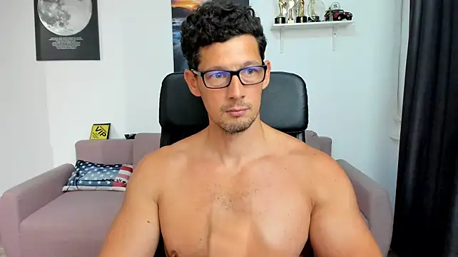 BrutusK08 라이브 XXX 채팅