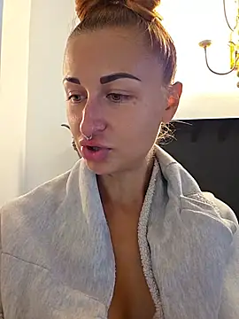 Chat +18 de kylie_blck ao vivo