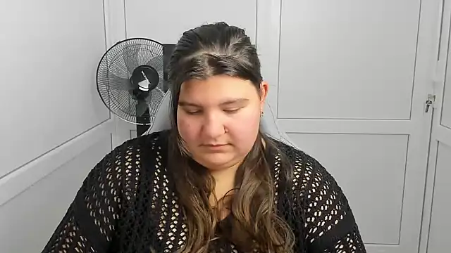 PhoenixFly Chat XXX live