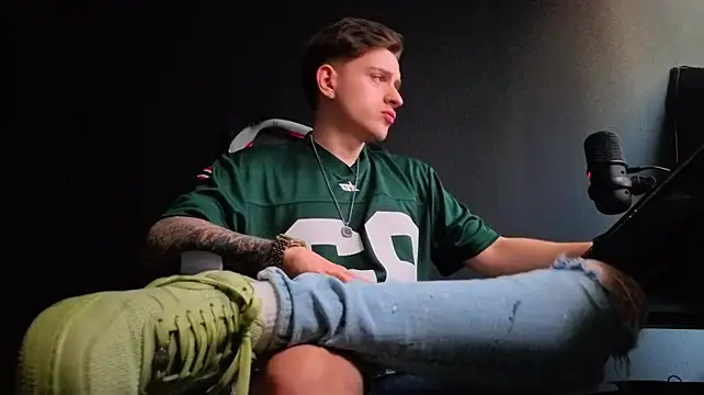 FelixStarkk Live XXX-Chat