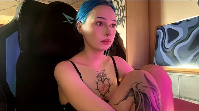 Chat +18 de AnnieTouch ao vivo