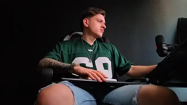 FelixStarkk Live XXX-Chat