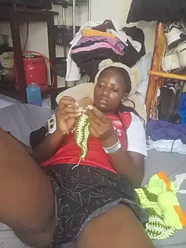 Finepetite's Live XXX Chat