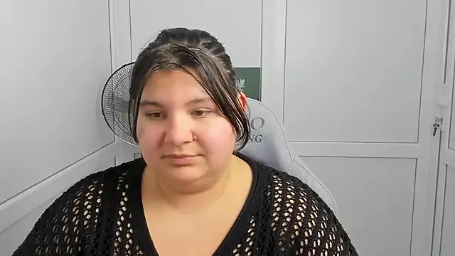 PhoenixFly Live XXX-chat