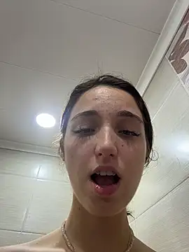 Chat XXX en directo de DollyTall