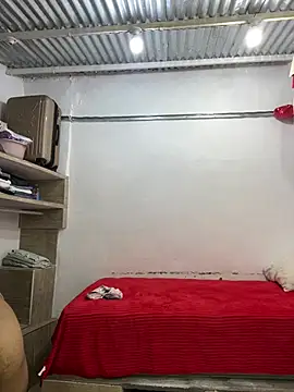 ikaro21's Live XXX Chat